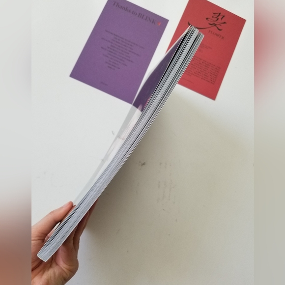 Jisoo's 1st Single Album, "ME" (Black Photobook vers) - Picture 11 of 16